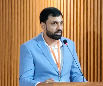 Dr. Sabyasachi Saha delivering the keynote on AI in human-machine interaction at the NSHM Global Conference, Durgapur